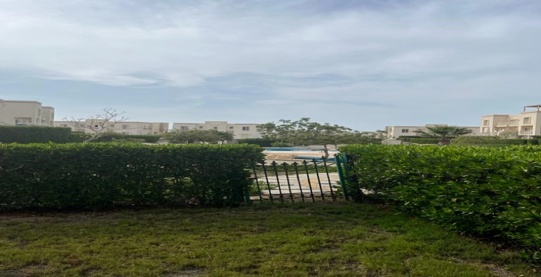 شاليه للإيجار في قرية امواج الساحل الشمالي Chalet for rent in Amwaj North Coast Village