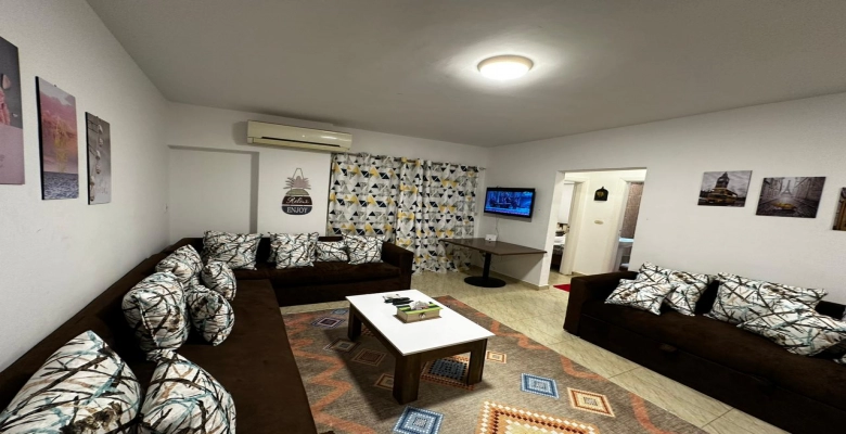 شالية للإيجار في قرية فينسيا الساحل الشمالي Chalet for rent in Venice Village, North Coast