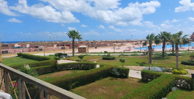 شالية للإيجار في قرية بلومار الساحل الشمالي