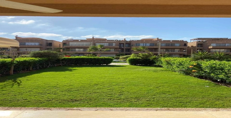 شالية للإيجار في قرية بلومار الساحل الشمالي Chalet for rent in Blumar Village, North Coast