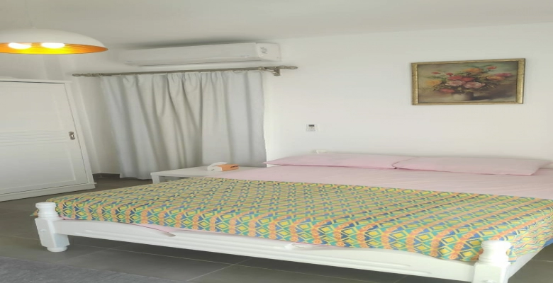 متاح شاليه مميز للايجار بقريه أمواج 3 غرف