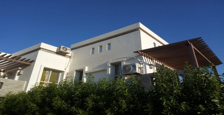 شاليه للايجار في الساحل الشمالي Chalet for rent in the North Coast