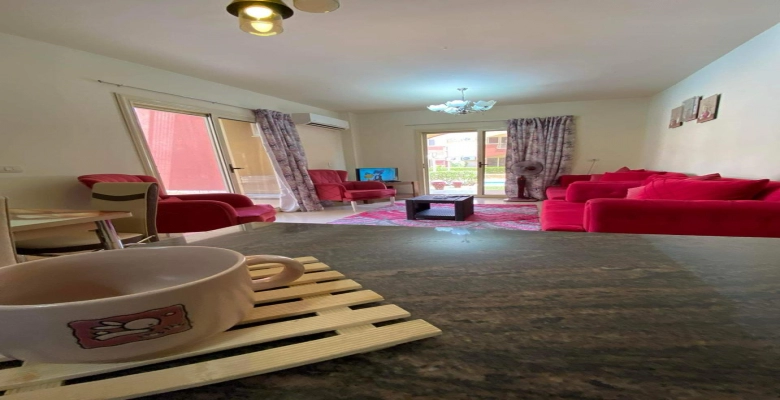 شالية للإيجار في قرية لاسرينا ريد كاربت العين السخنة