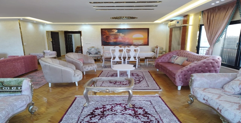 شقة للايجار فى المهندسين شارع محى الدين ابو العز