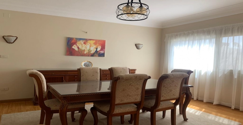 شقة مفروش للايجار بالزمالك / Furnished apartment for rent in Zamalek.