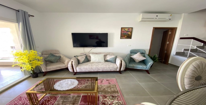 شالية للإيجار في قريه امواج  الساحل الشمالي Chalet for rent in Amwaj Village, North Coast