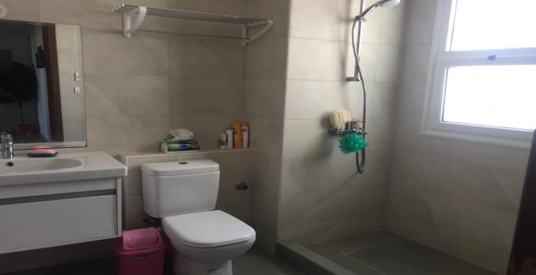 شاليه للبيع  في قريه امواج في  ساحل الشمالي Chalet for sale in Amwaj village on the northern coast