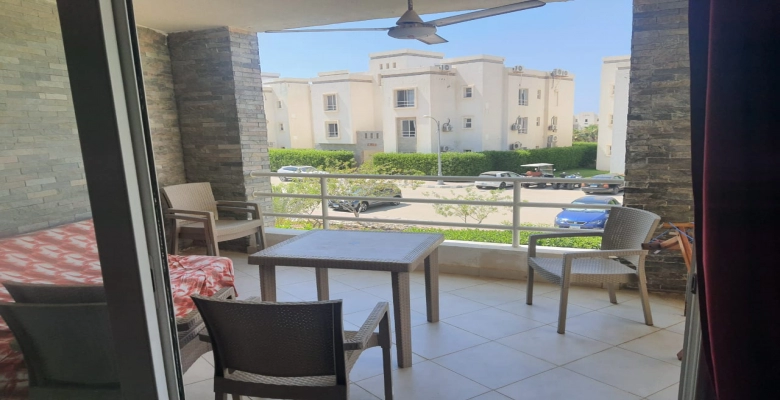 شالية للايجار في امواج بالساحل الشمالي    Chalet for rent in Amwaj, North Coast