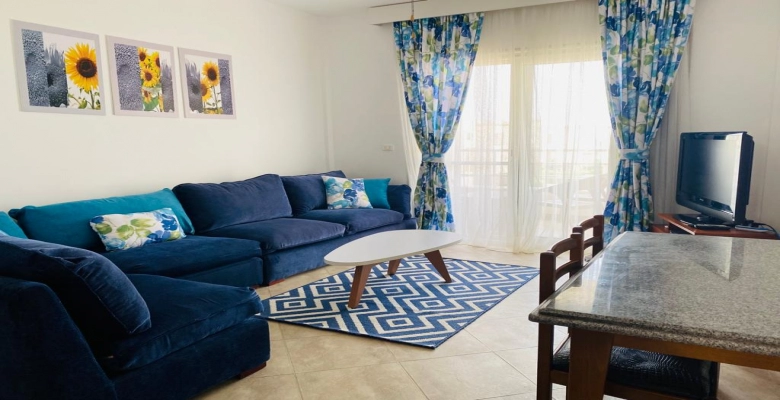 شاليه للايجار في امواج Chalet for rent in Amwaj