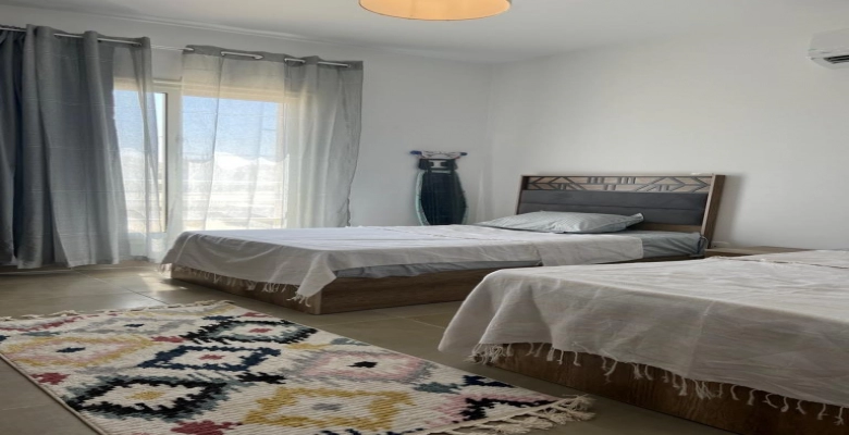 شالية للايجار3  نوم ارضي بحديقة في قرية امواج الساحل الشمالي