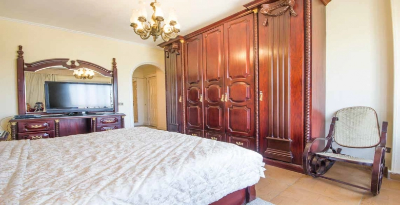 شقة فاخرة للبيع بالجبلاية بحى الزمالك