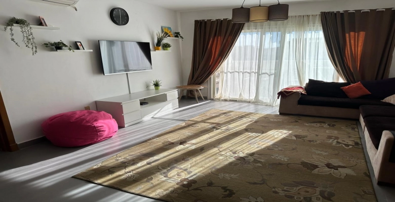 شالية للإيجار في قرية امواج الساحل الشمالي Chalet for rent in Amwaj North Coast Village