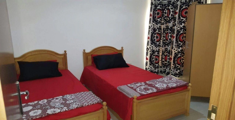 شاليه للايجار في امواج الدور الارضي 2 غرفه