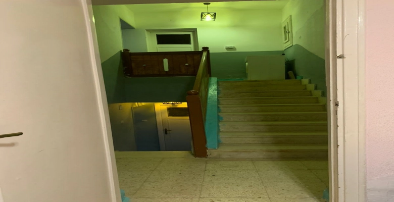 شقه دوبليكس 3 مستويات في عماره 300م من البحر