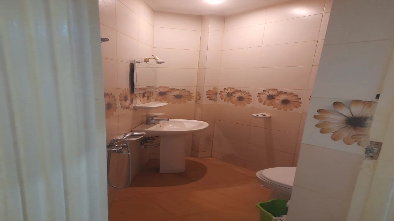 شاليـــة للايجـــار بمارينا بوابة 5 - Chalet for rent in Marina Gate 5