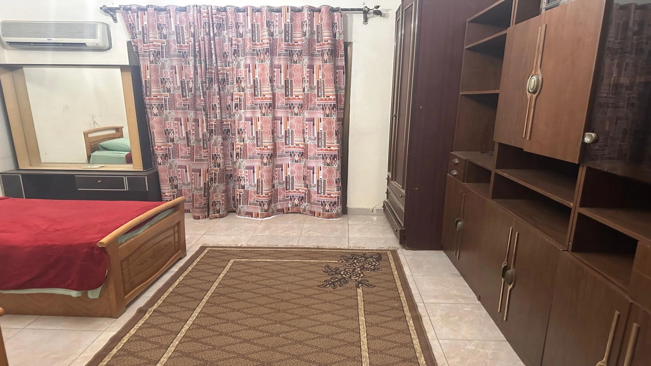 شقه للايجار في شارع الجزيره بالزمالك