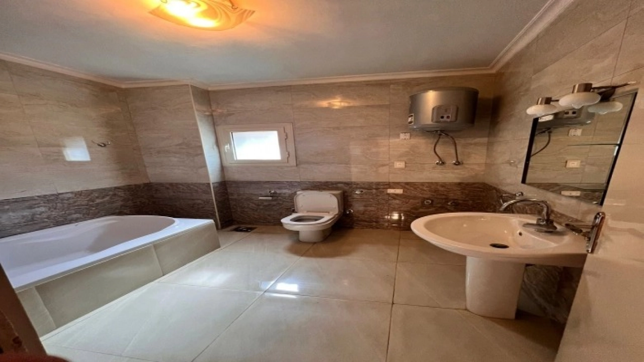 شقة للايجار بشارع جدة - الدقي - Apartment for rent in Jeddah Street - Dokki