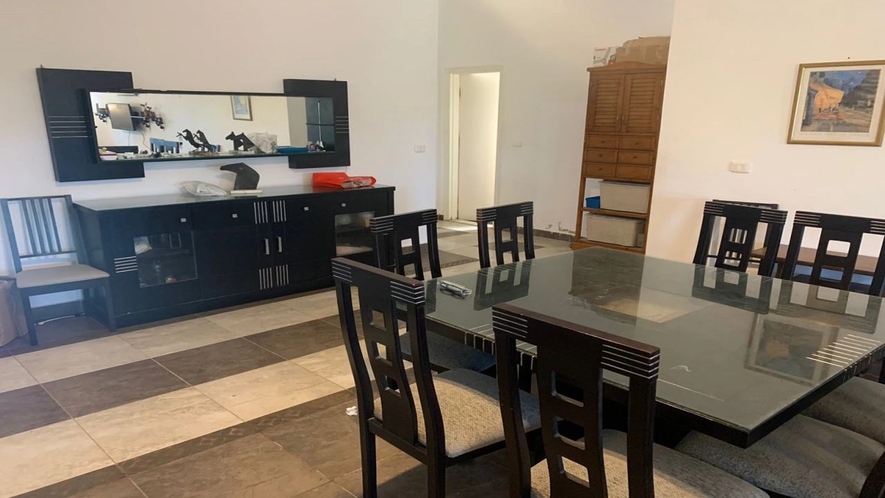 فيلا للبيع في قرية امواج الساحل الشمالي سيدي عبد الرحمن Villa for sale in Amwaj Village, North Coast, Sidi Abdel Rahman
