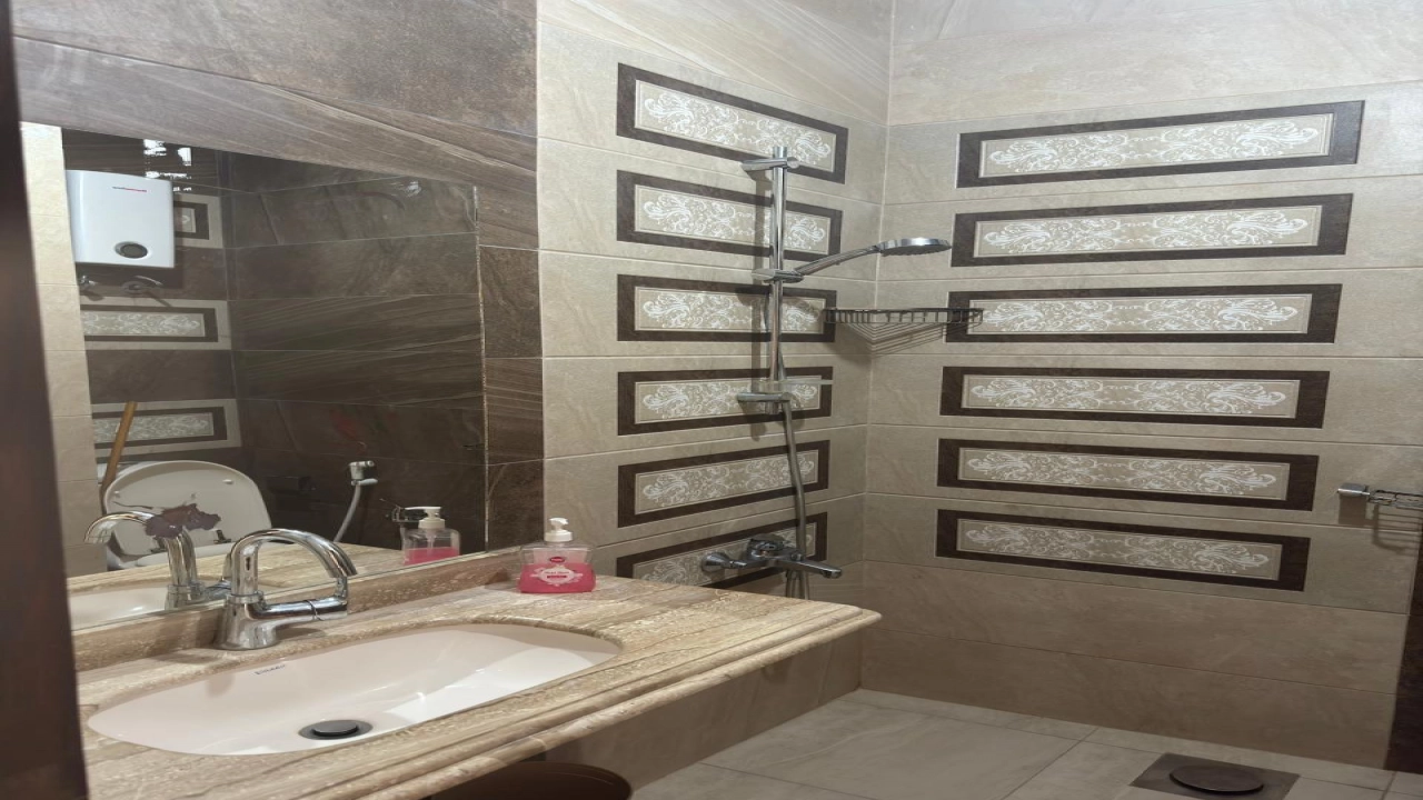 فيلا للايجار فى لافيستا كاسكادا(سيد عبدالرحمن ) , Villa for rent in La Vista Cascada (Sayed Abdel Rahman)