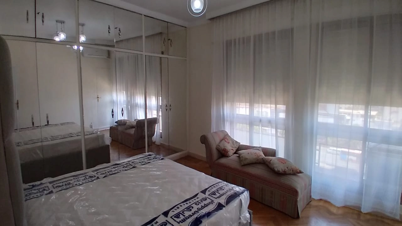 شقه للايجار في الزمالك بالقرب من  سفاره ليبيا