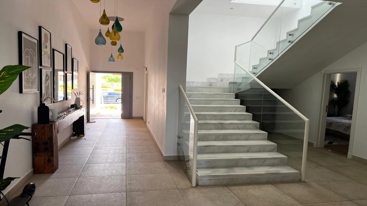 فيلا مستقلة في قرية سيشال الساحل الشمالي