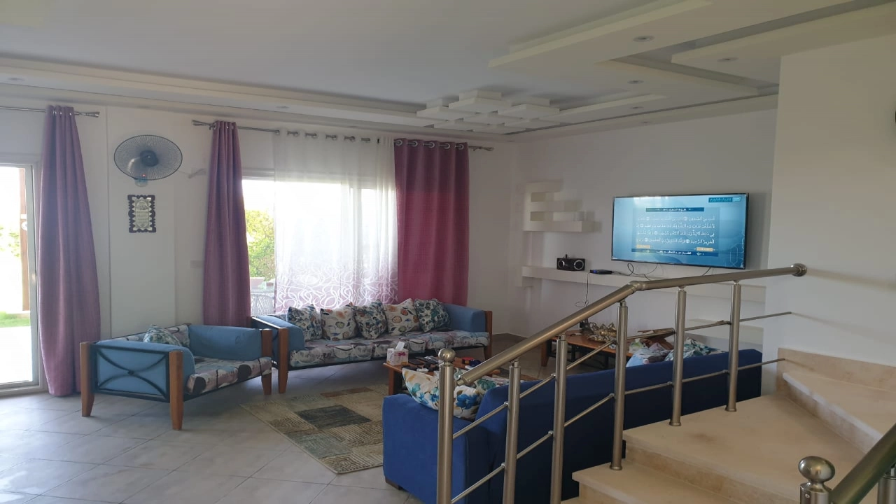 دوبلكس للايجار في امواج الدور الارضي 3غرف