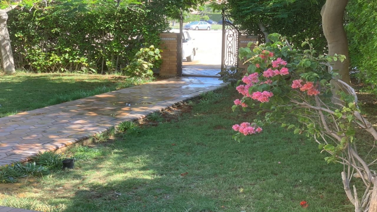 فيلا للايجار 4 غرف في مارينا الساحل الشمالي