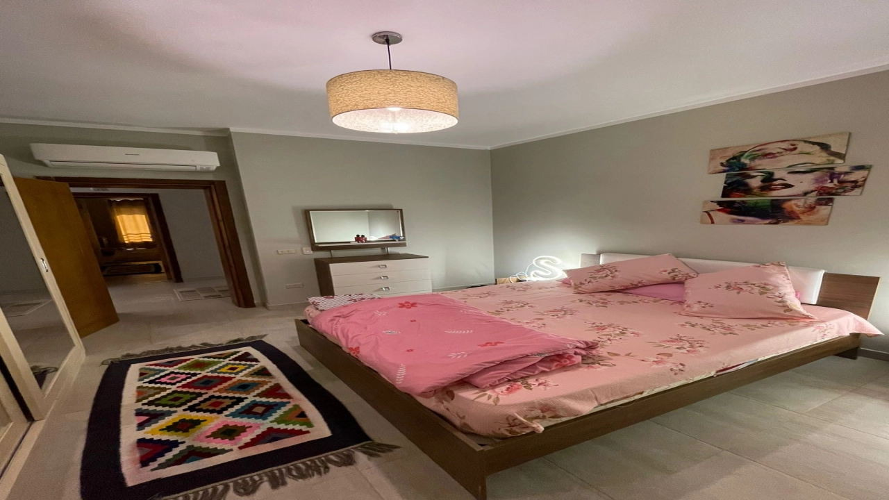 شالية للإيجار في قرية هاسيندا الساحل الشمالي 4 غرف نوم