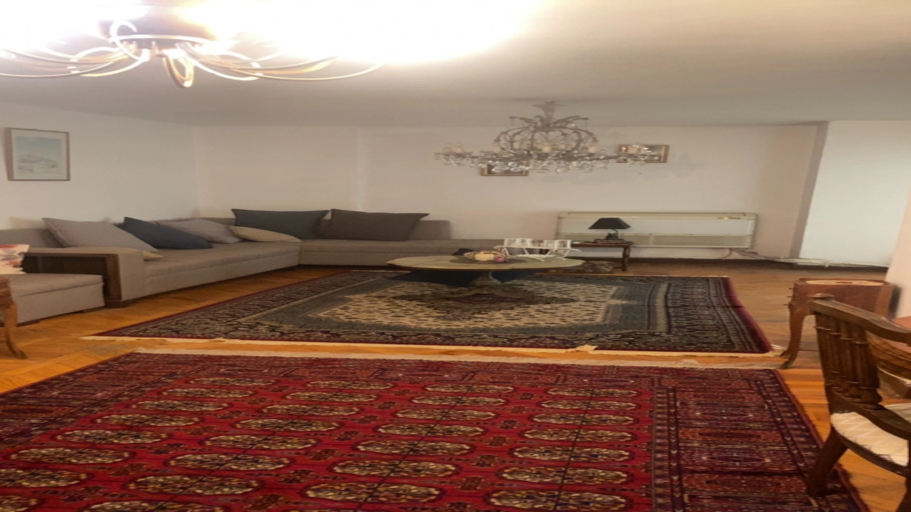 شقه للإيجار في ارقي مناطق الزمالك