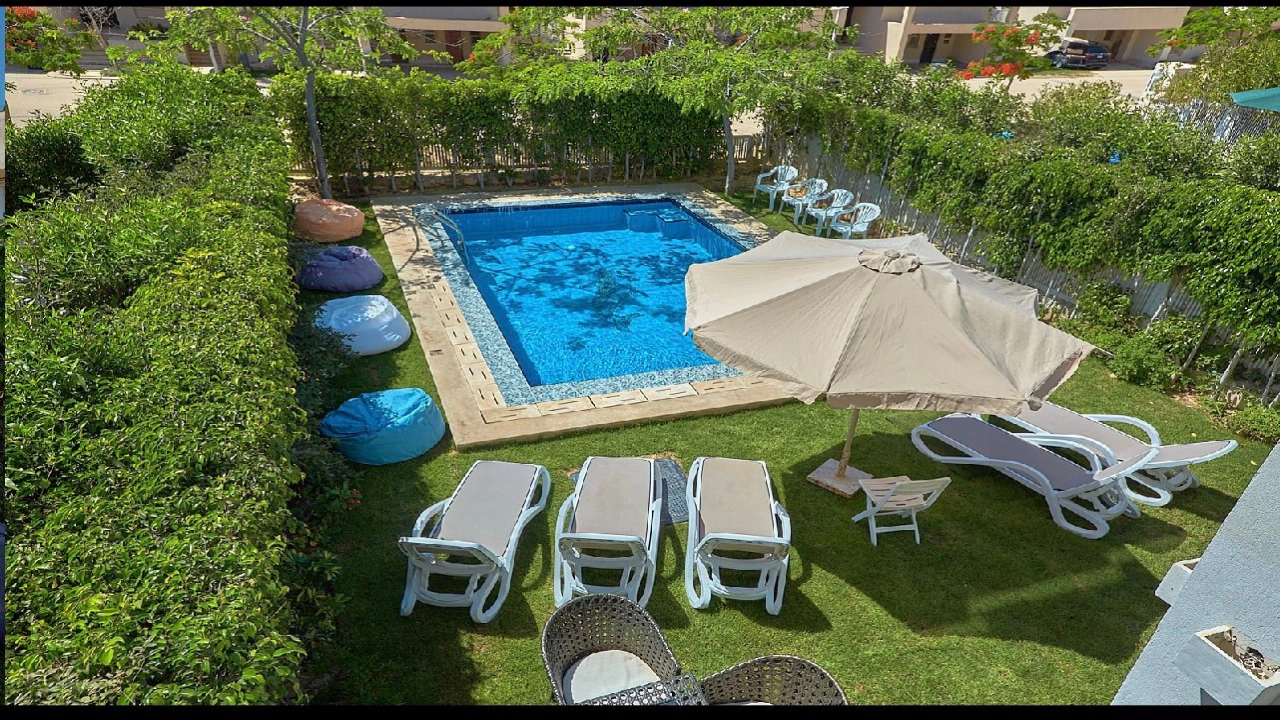 فيلا للايجار في هاسيندا باي ارضي 5غرف