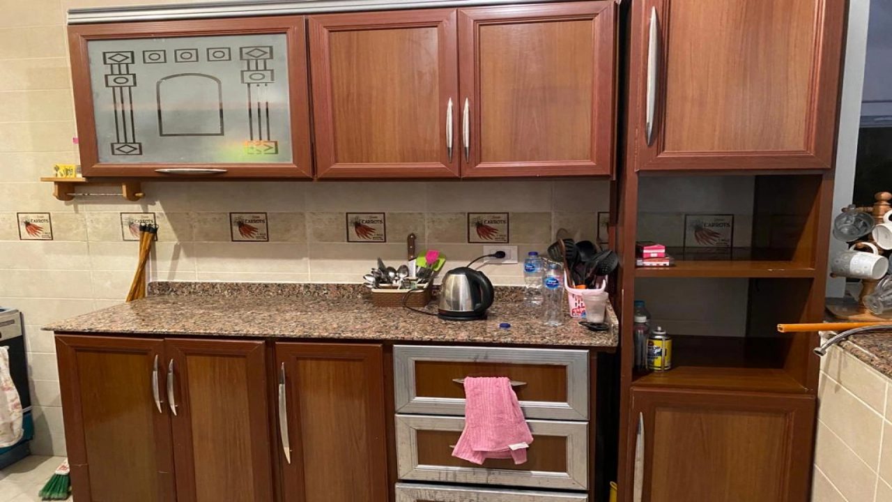 شاليه للايجار في كوان سيزر راس الحكمه ارضي 3غرف