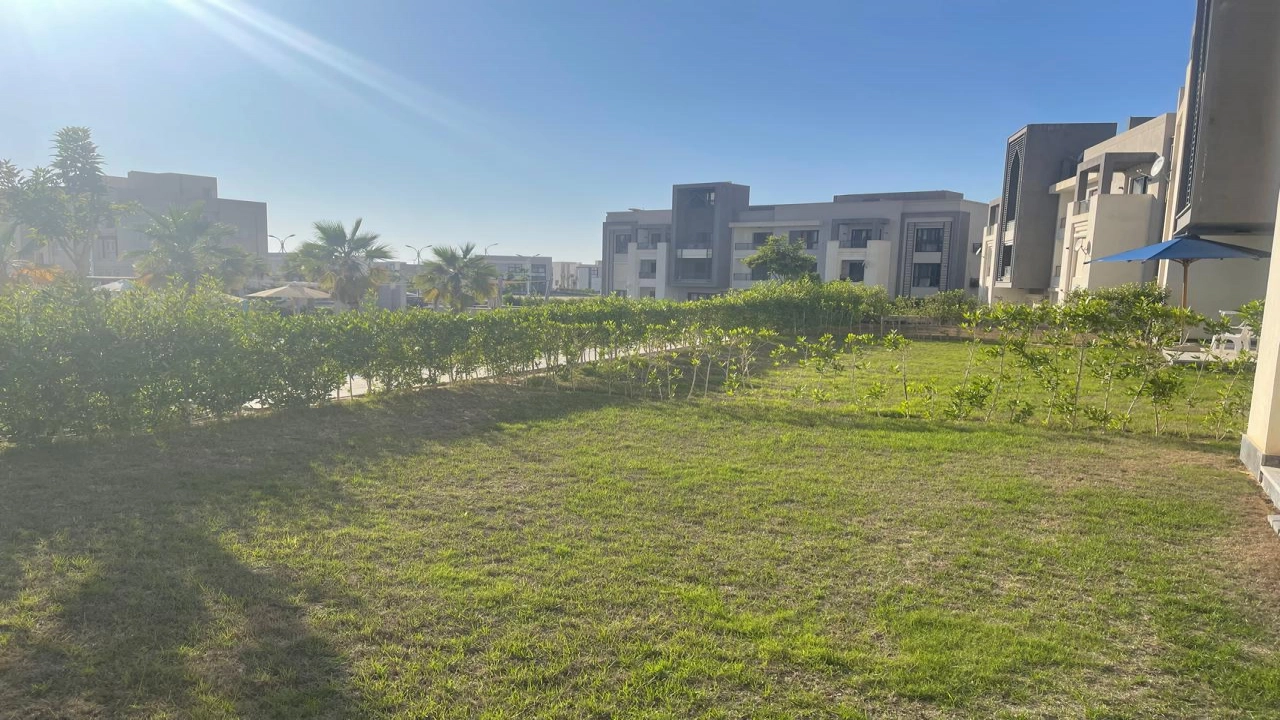 شاليه للايجار في جايا راس الحكمه ارضي 3غرف