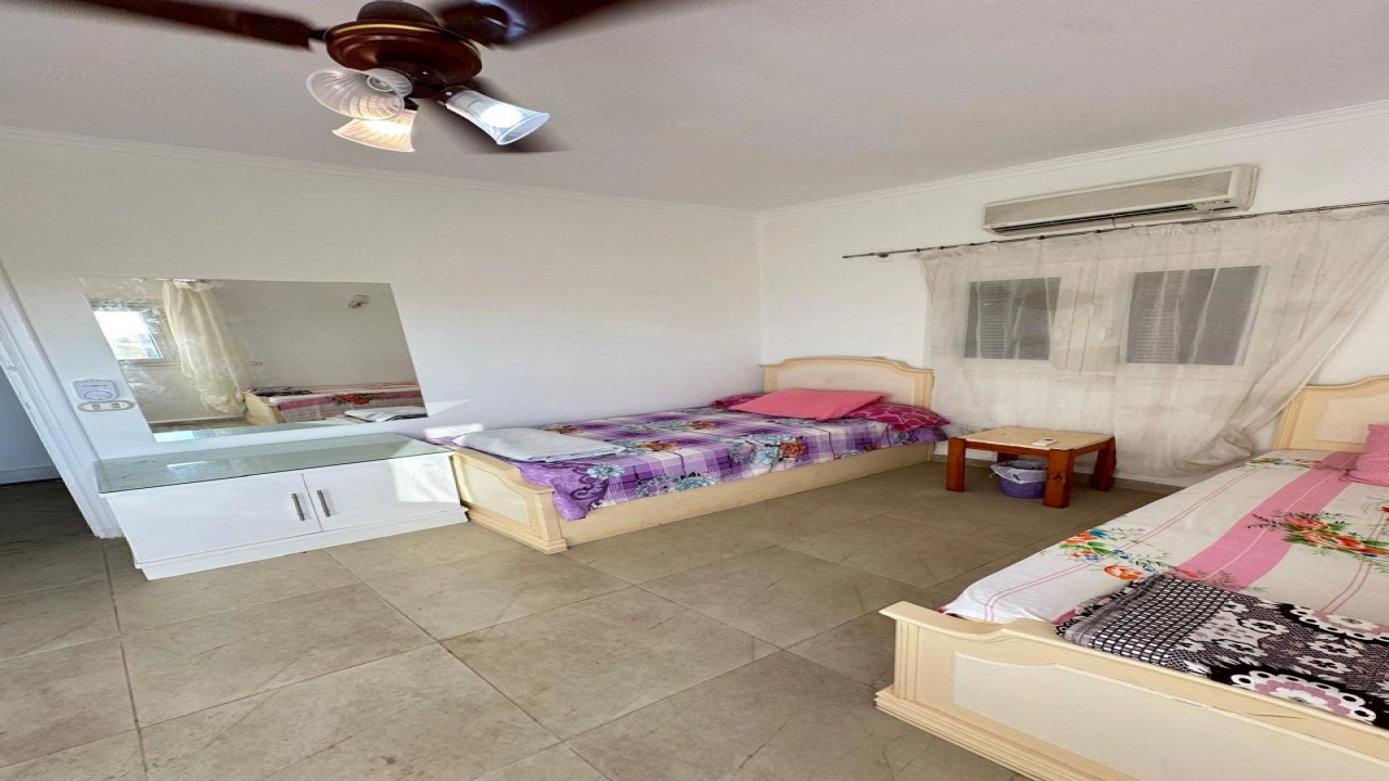 ( شاليه للايجار) مارينا ٢ بالساحل الشمالي (٣ صف بحيرة)