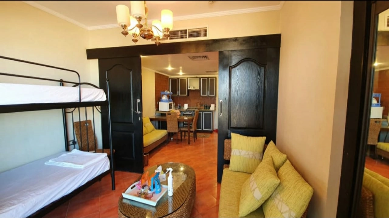 شالية للبيع فى بورتو مارينا ( الساحل الشمالى )