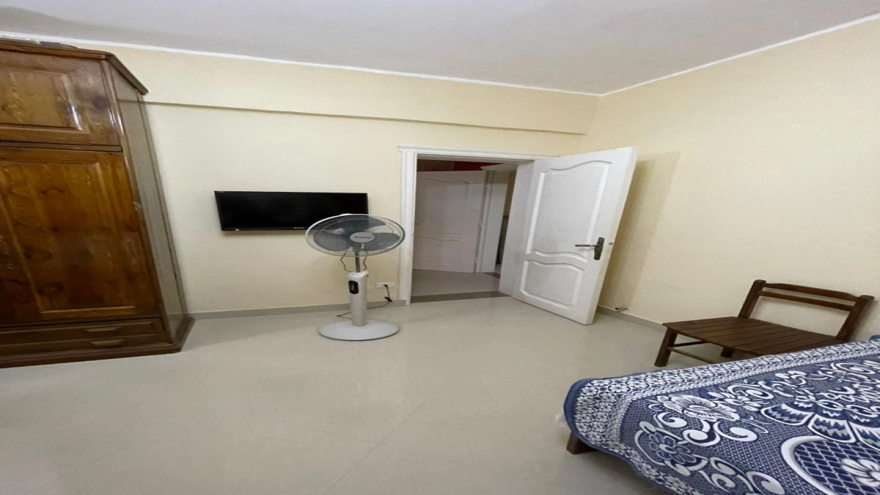 شاليه فى مارينا الايجار فى بوابه الرابعه