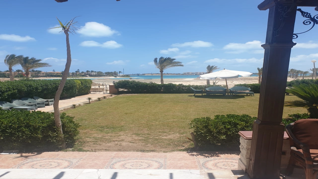 فيلا للايجار فى مارينا 4  (الساحل الشمالى )