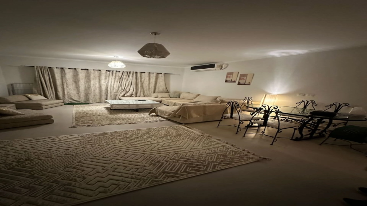 شاليه للايجار في جايا راس الحكمة ارضي 3غرف