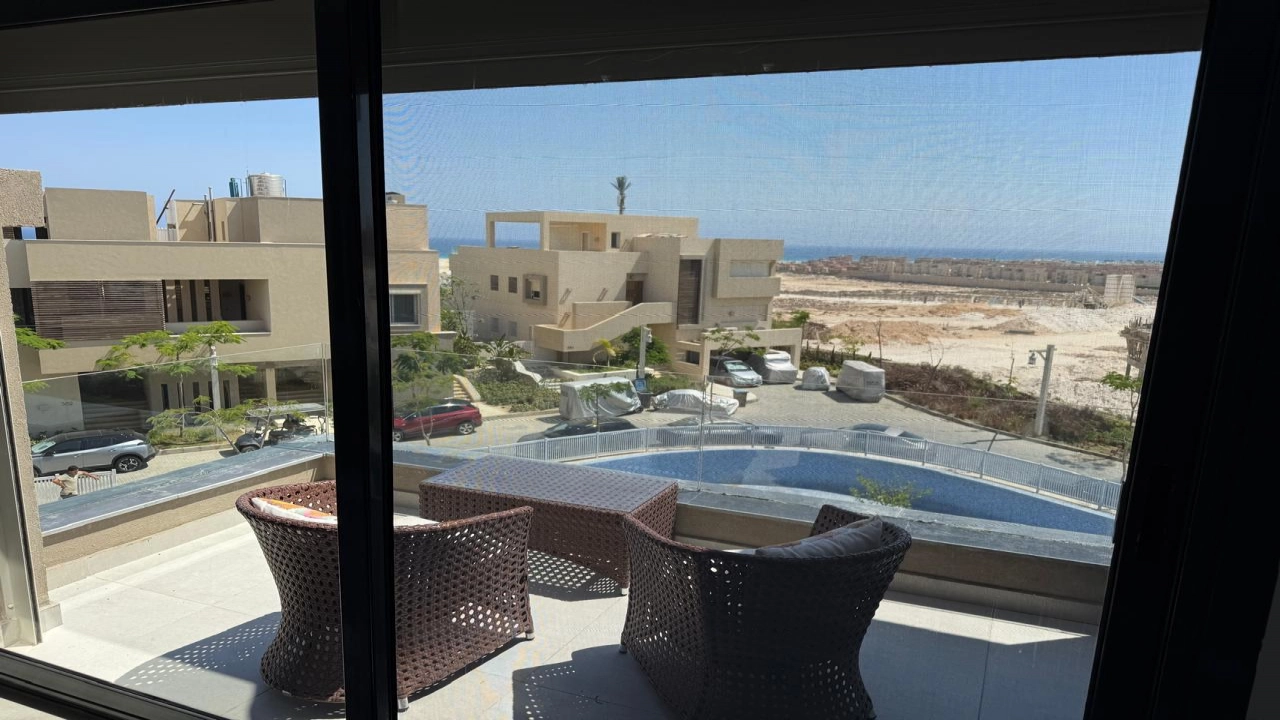 سنيور شاليه للإيجار في الساجل الشمالي قريه هاسيندا وايت