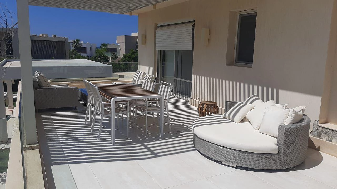 فيلا للإيجار في الساحل الشمالي قريه هاسيندا باي 5 غرف