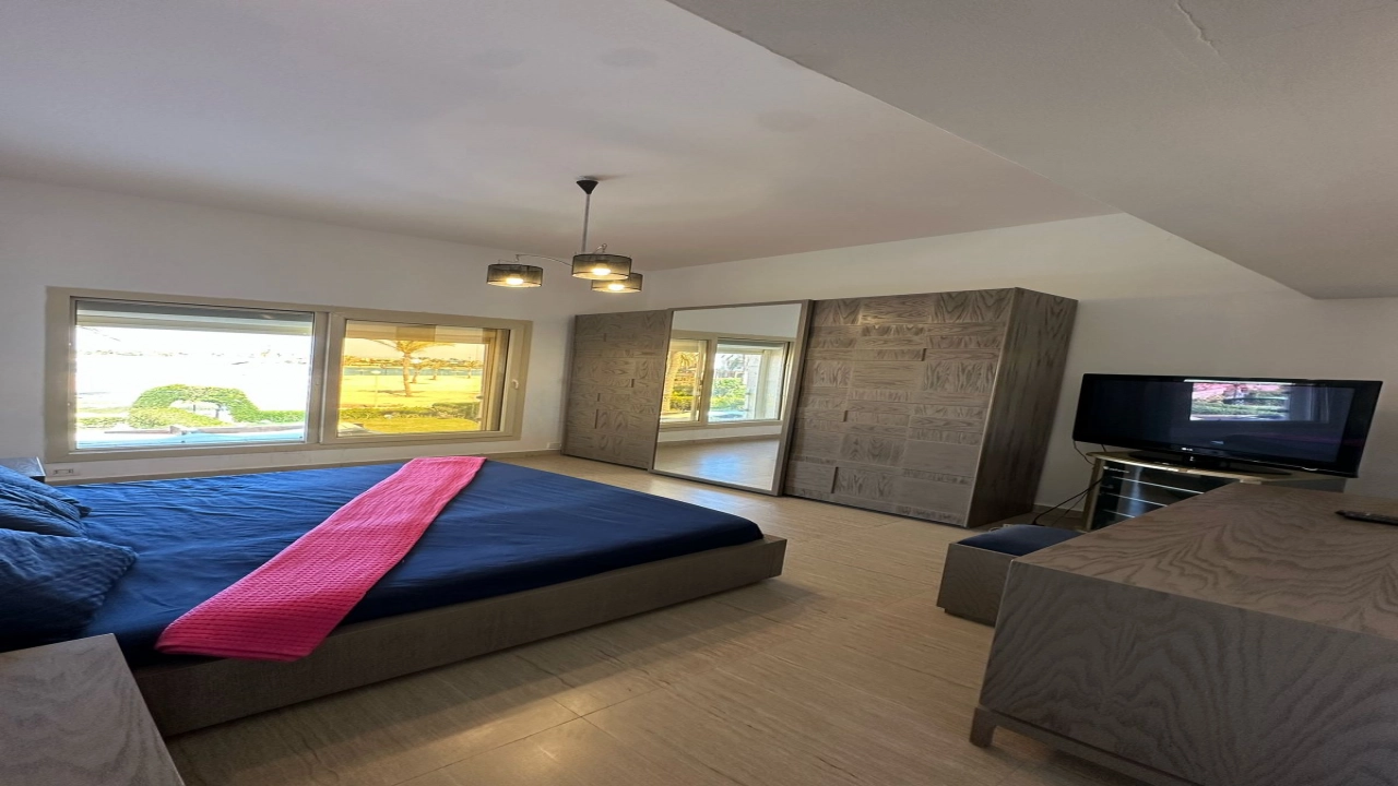 فيلا للايجار_بمارينا 5(6غرف)