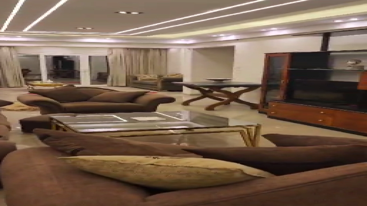 شقه  مفروشة للايجار مكونة من 3 غرف نوم 2 حمام وريسبشن 3 قطع  ومطبخ مجهز بالكامل