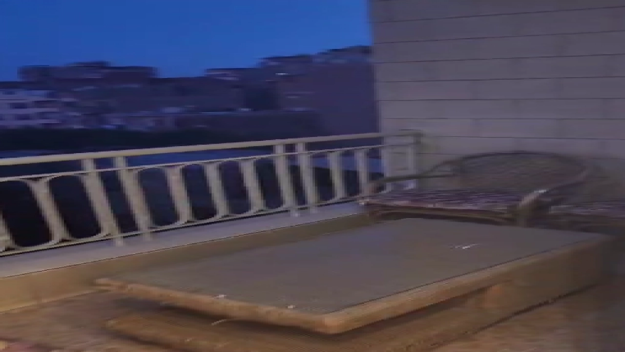 شقه  مفروشة للايجار مكونة من 3 غرف نوم 2 حمام وريسبشن 3 قطع  ومطبخ مجهز بالكامل