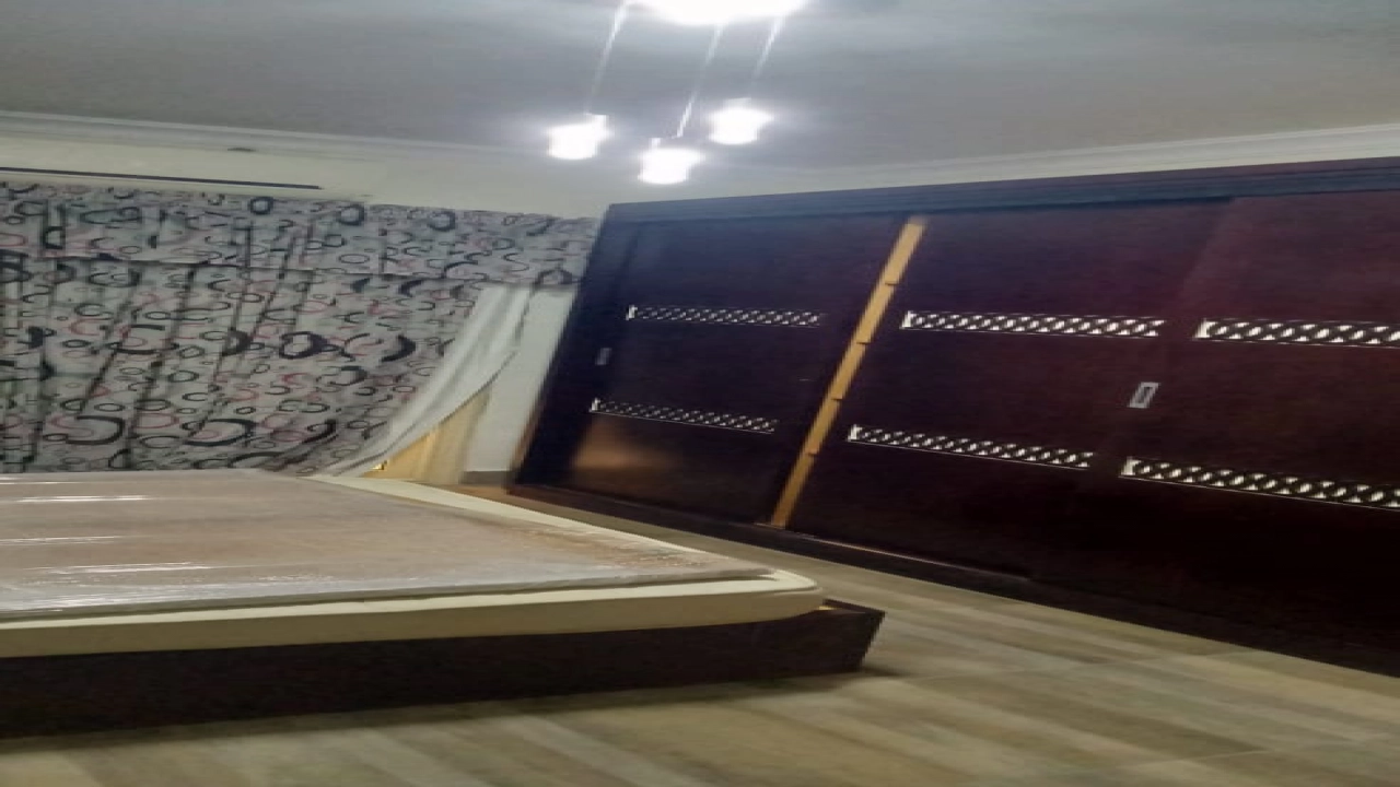 دوبليكس  دورين  مفروشين  بالكامل في التجمع