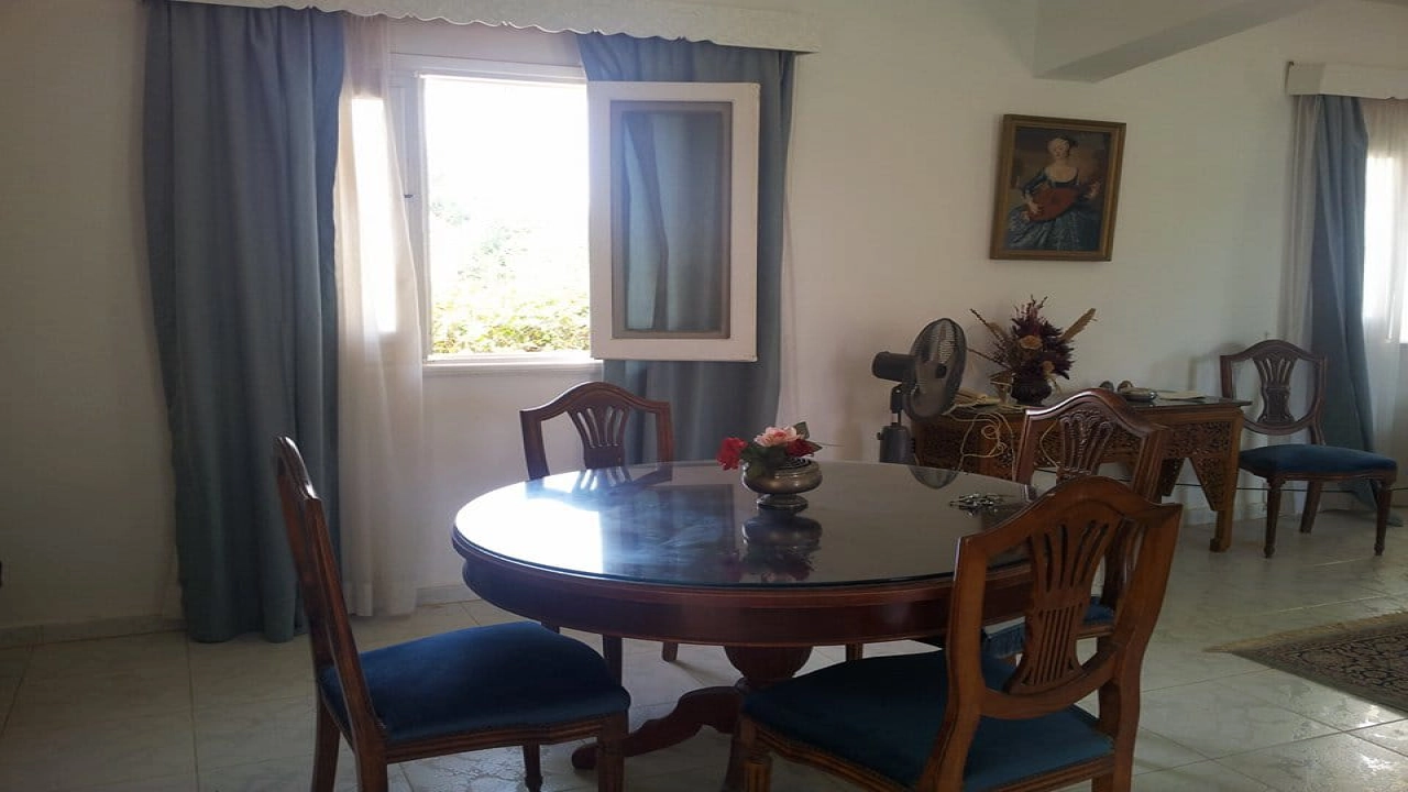 فيلا للايجار في قريه ديبلو 3 في سيدي عبد الرحمن الساحل الشمالي