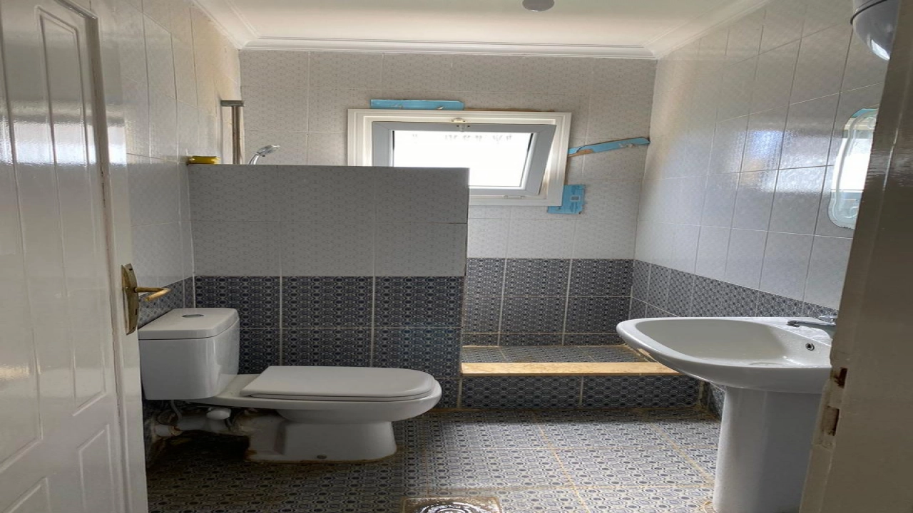 شاليه للايجار في قريه اكواريوس عين السخنه 3 غرف