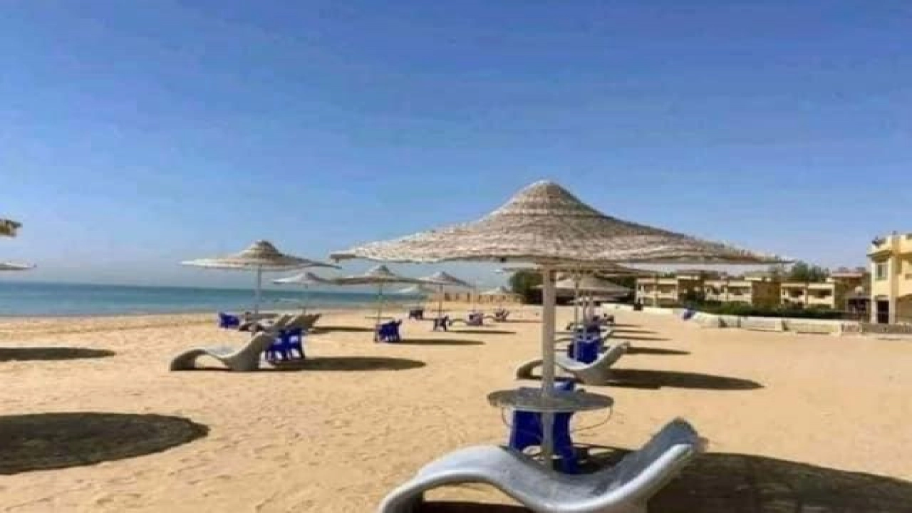 شاليه للايجار في قريه اكواريوس عين السخنه 3 غرف