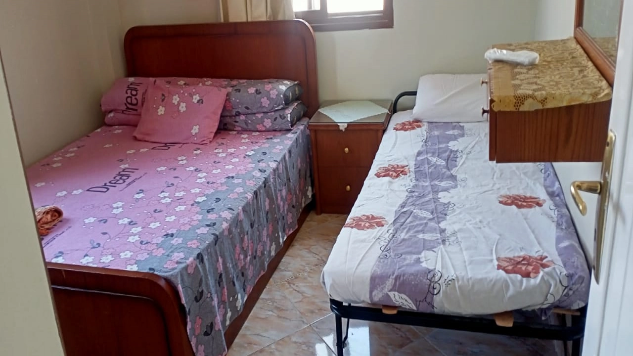 الشالية للايجار في قريه اكواريوس العين السخنه