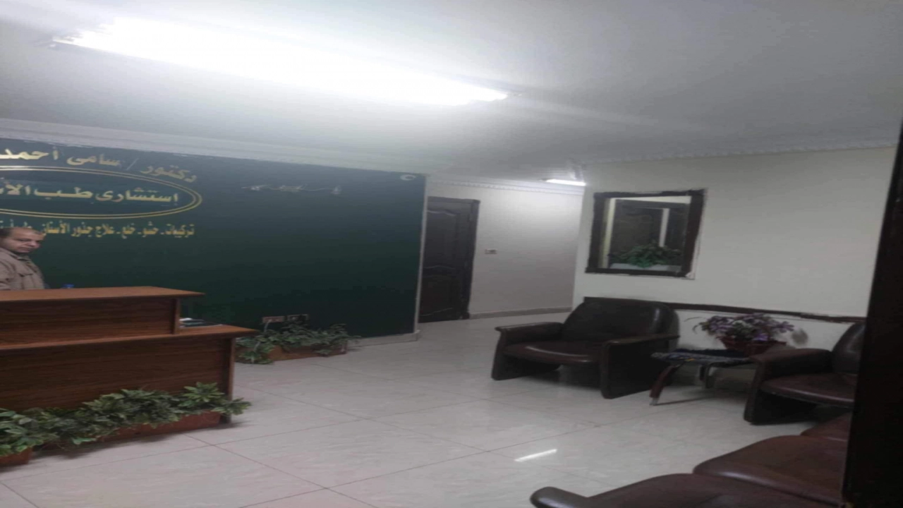 شقه للبيع ات  تصلح اداري او سكني مكونه من 3غرف 2حمامريسبشن 2 قطع ومطبخ في حي مميز بالمهندسين وقريبة من كل الخدت