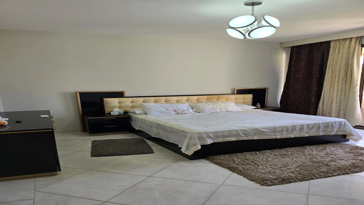 فيلا للايجار في مراسي بلانكا 4 غرف