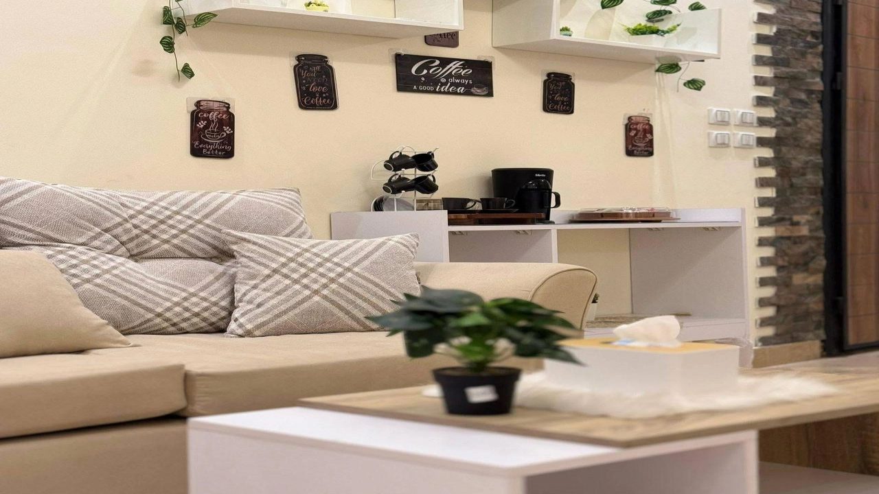 شقه للايجار المفروش  بالشيخ زايد